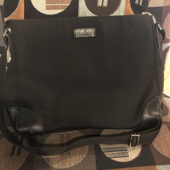 gucci messenger bag large